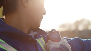 Comunicaciones para trabajadores aislados en el sector del agua y las aguas residuales